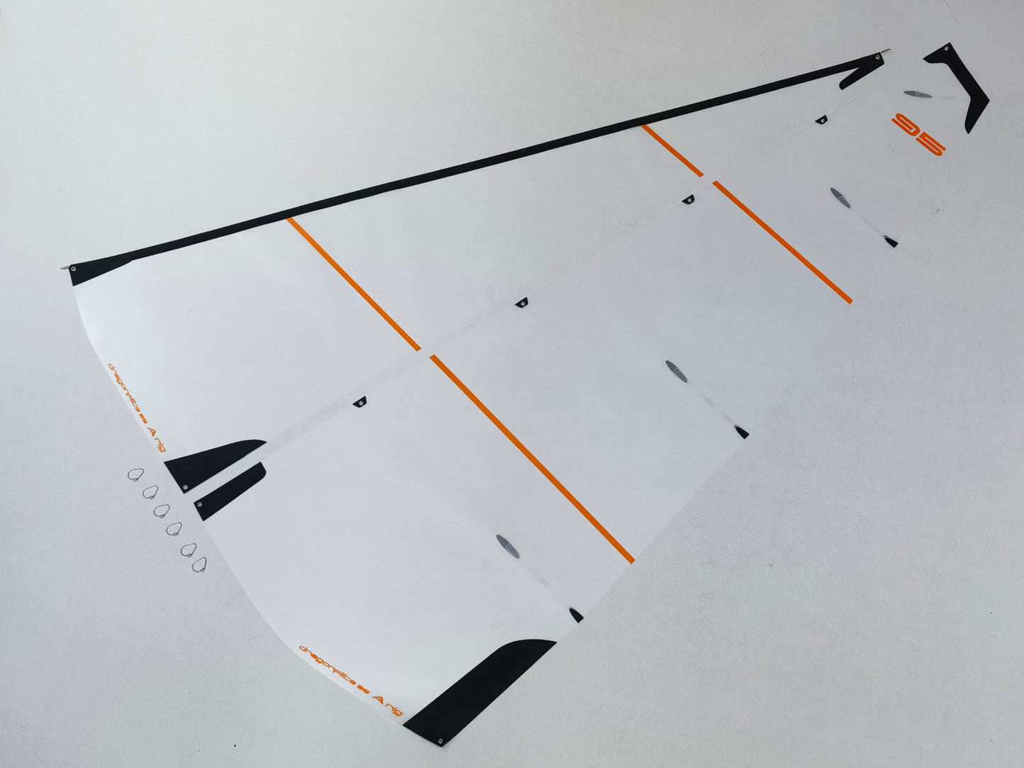 DF95V1-V3 A Sails set 50 micron Mylar, Round tube packed