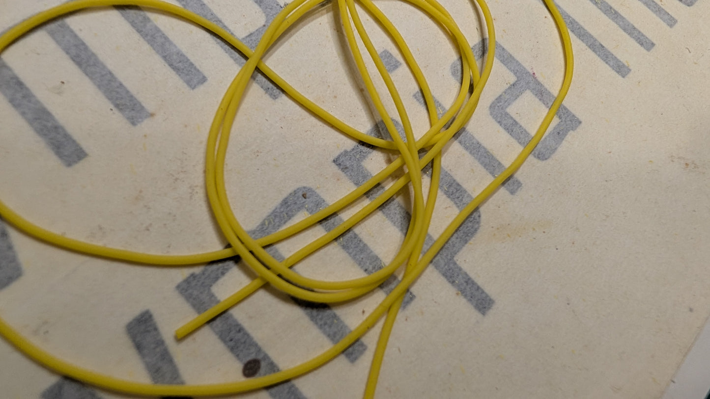 DF65/95 Elasticated Sheeting cord 1 meter Solid Rubber Yellow