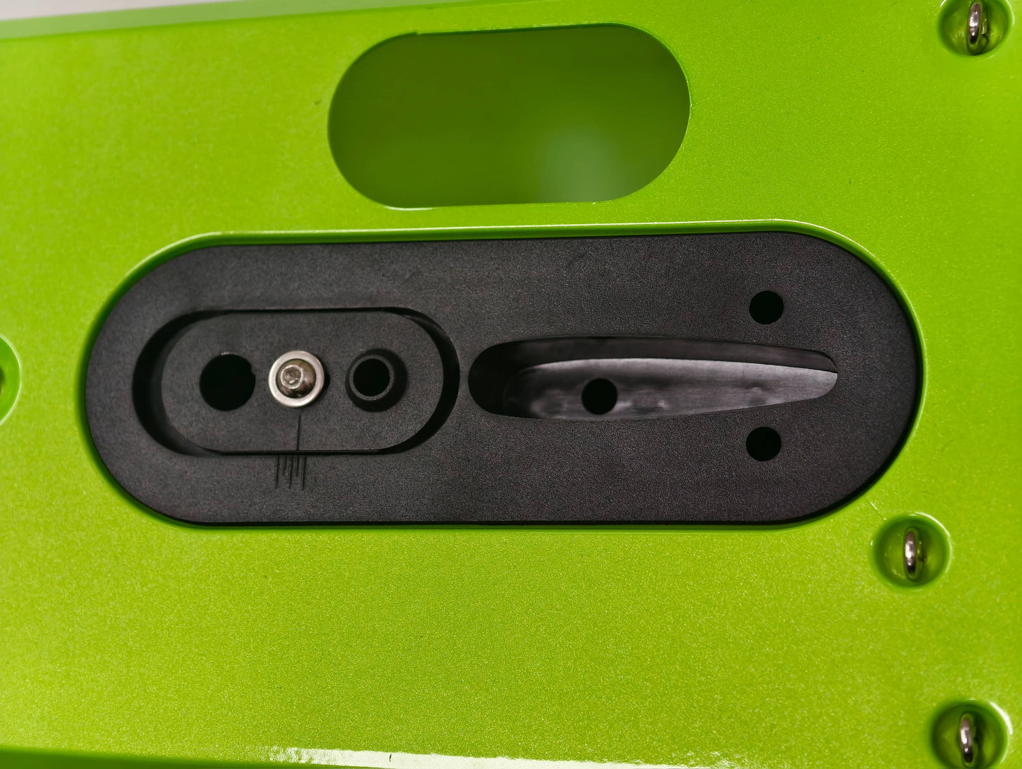 DF65V6-V8 Pearl Green hull