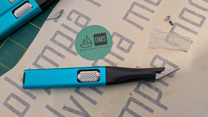 Hobby Knife / Blade storage in the handle blue