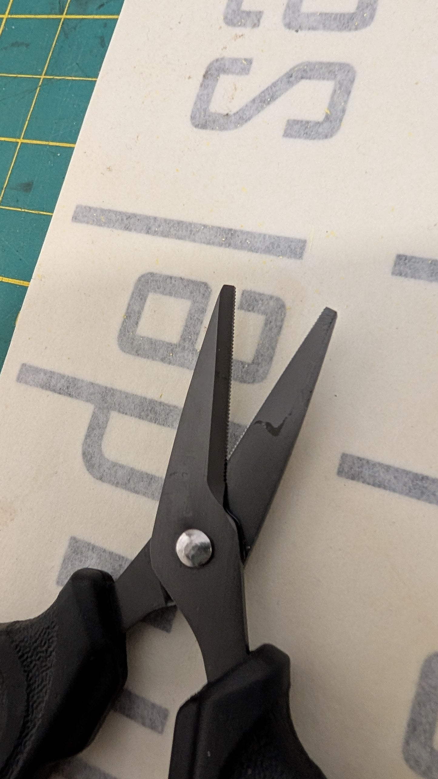 Braided Line Scissors with Retractable lanyard