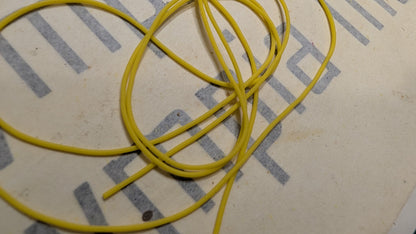 DF65/95 Elasticated Sheeting cord 1 meter Solid Rubber Yellow